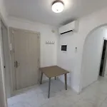 Rosesapparts Mairo Apartment