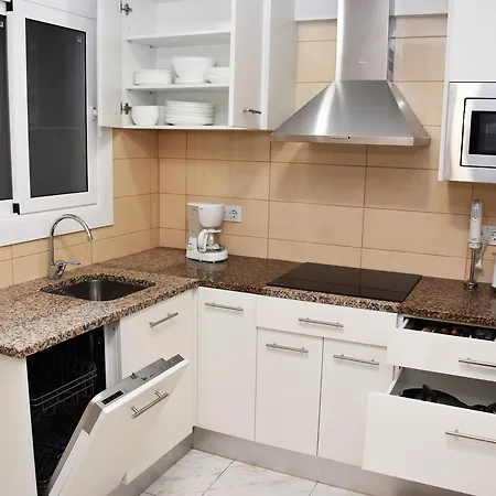 Rosesapparts Mairo Apartman Roses